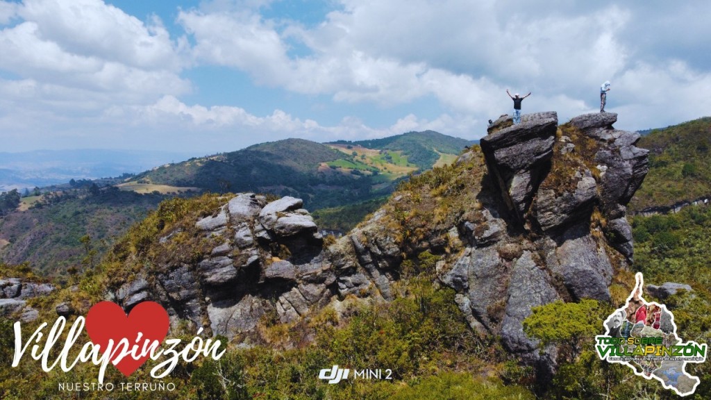 Foto: Piedra del indio piel roja, Villapinzón Cundinamarca en DRON MINI 2 - Villapinzón (Cundinamarca), Colombia