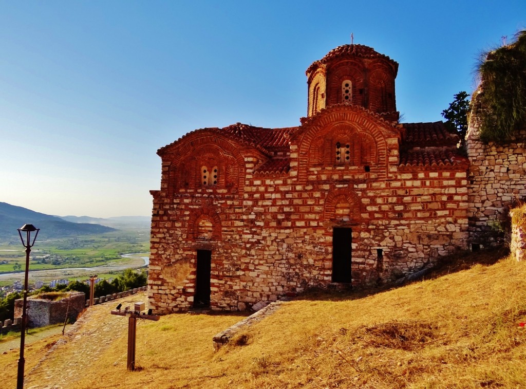 Foto: Kisha Shën Triadha - Berati (Berat), Albania