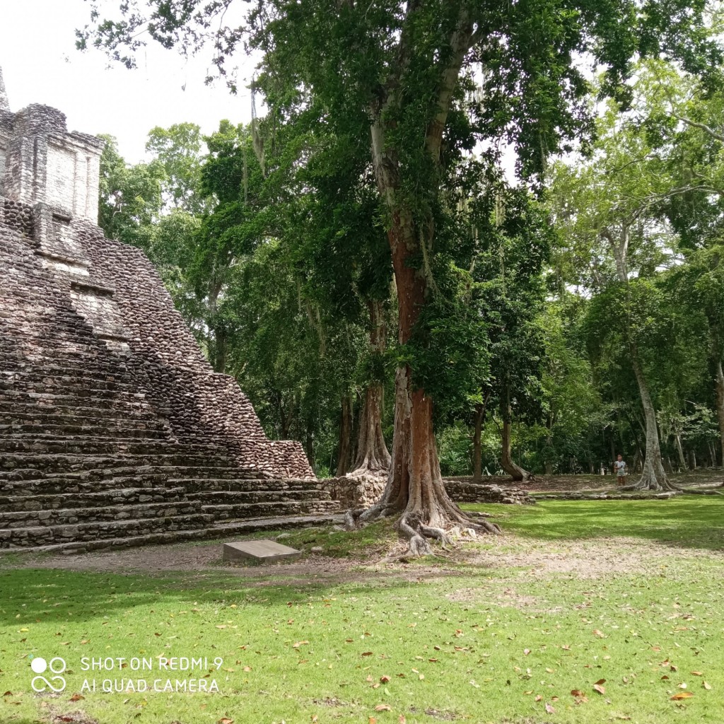 Foto: ruinas de dzibanche - Dzibanche (Quintana Roo), México