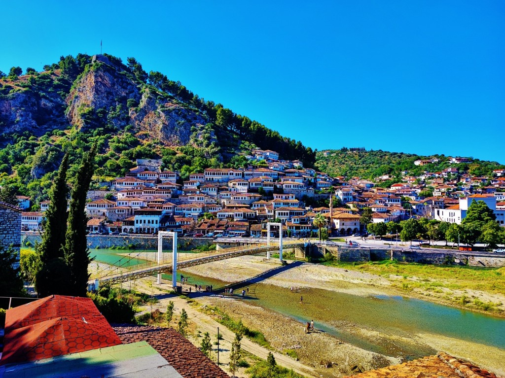 Foto: Berat - Ciudad de las Mil Ventanas - Berati (Berat), Albania