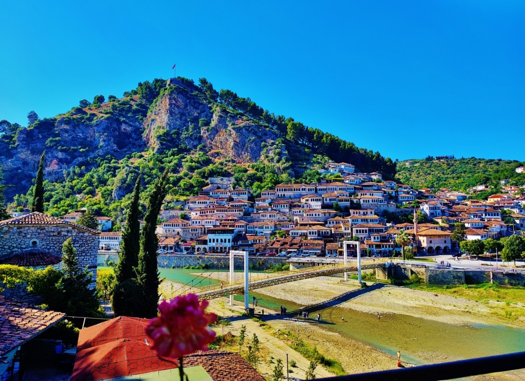 Foto: Berat - Ciudad de las Mil Ventanas - Berati (Berat), Albania