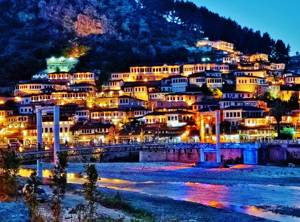 Foto: Mangalem - Berati (Berat), Albania