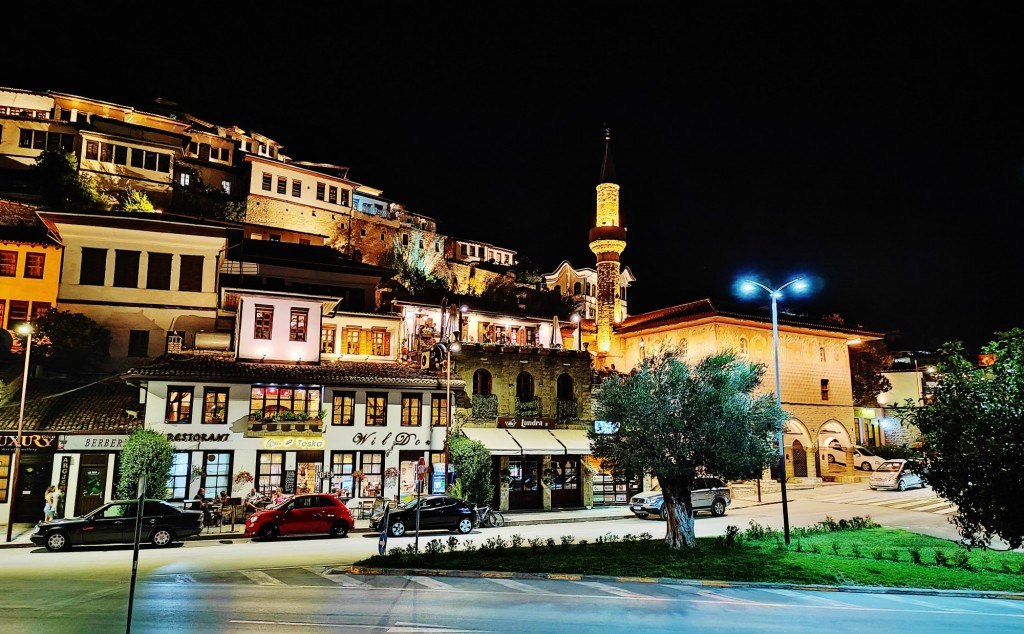 Foto: Mangalem - Berati (Berat), Albania