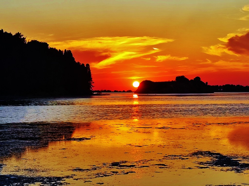 Foto: Ishulli i Zvërnecit - Zvërnec (Vlorë), Albania