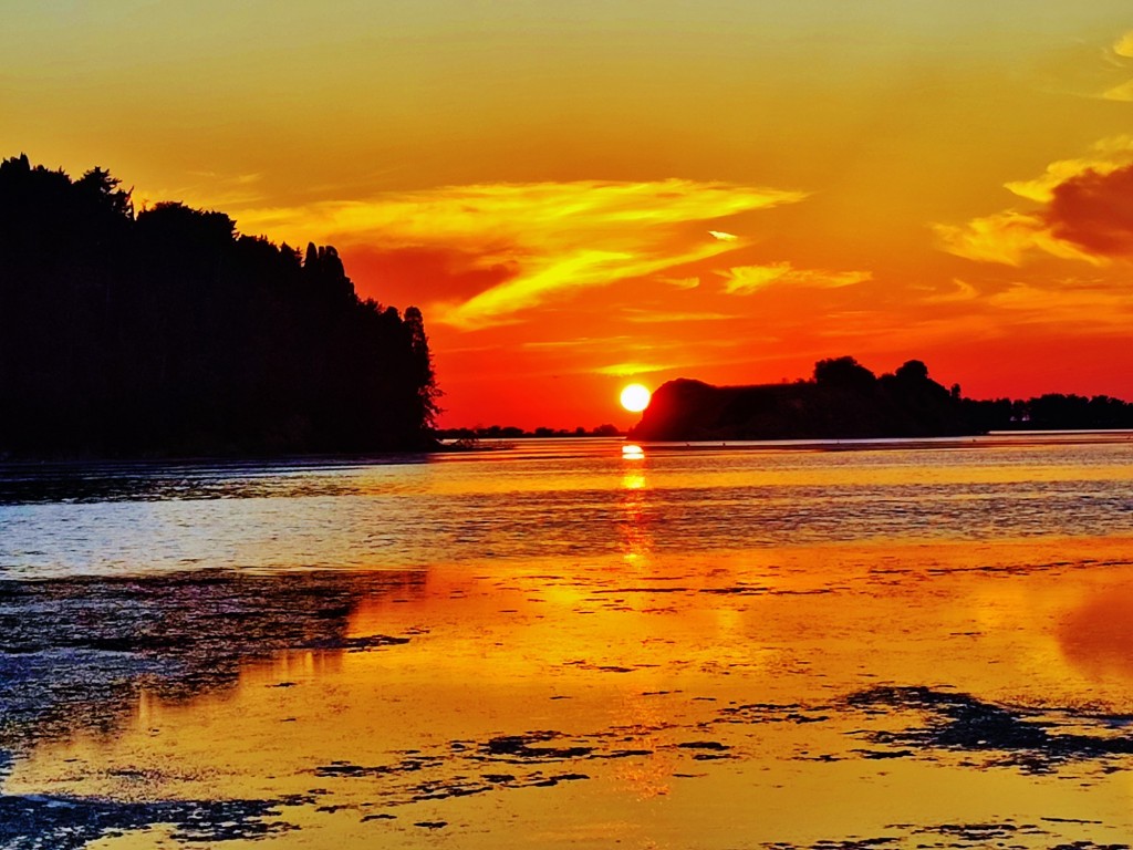 Foto: Ishulli i Zvërnecit - Zvërnec (Vlorë), Albania