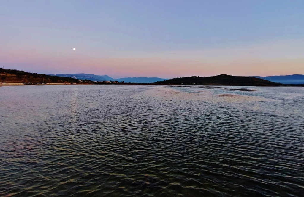 Foto: Ishulli i Zvërnecit - Zvërnec (Vlorë), Albania