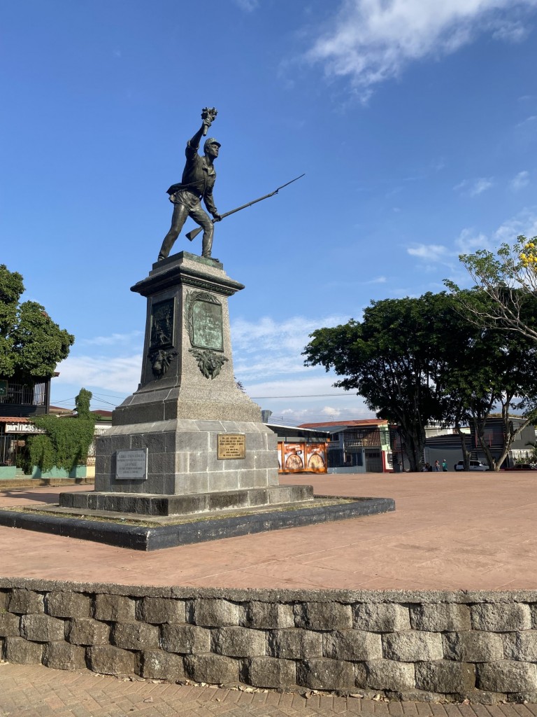 Foto: Escultura - Alajuela, Costa Rica