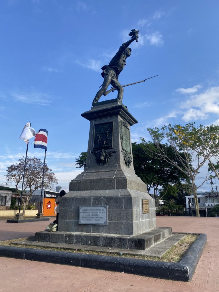 Foto: Estatua - Alajuela, Costa Rica