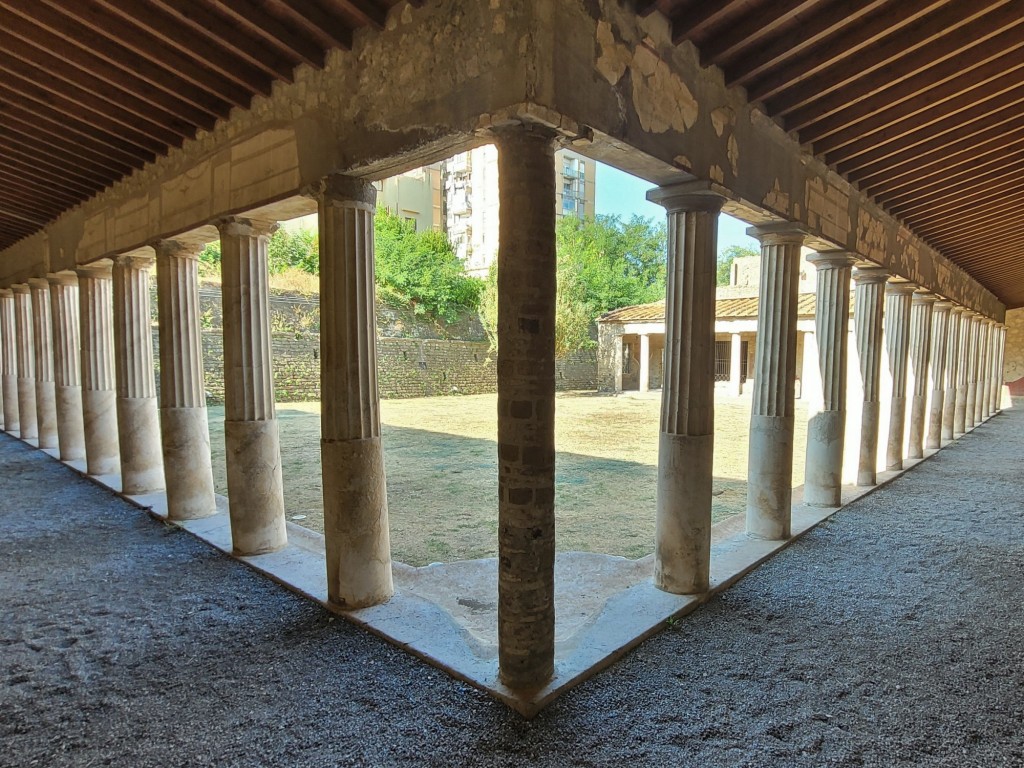 Foto: Oplontis (Villa Popea) - Torre Annunziata (Campania), Italia