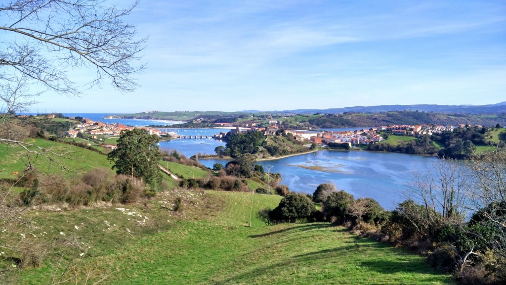 Foto de San Vicente de la Barquera (Cantabria), España