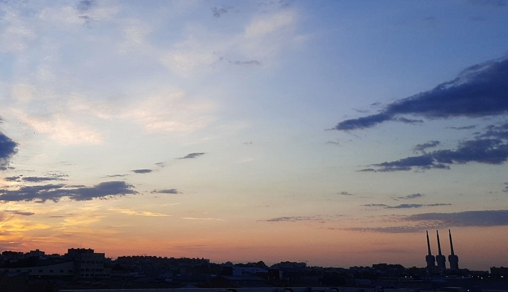 Foto: Amanecer - Sant Adrià de Besós (Barcelona), España