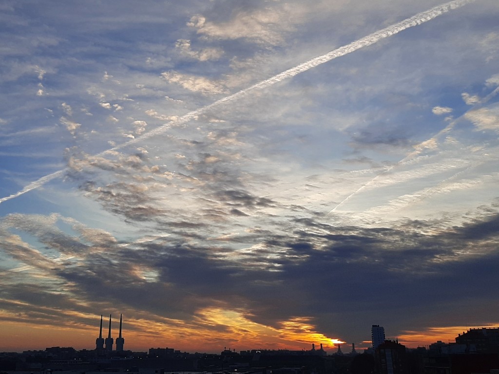 Foto: Amanecer - Sant Adrià de Besós (Barcelona), España