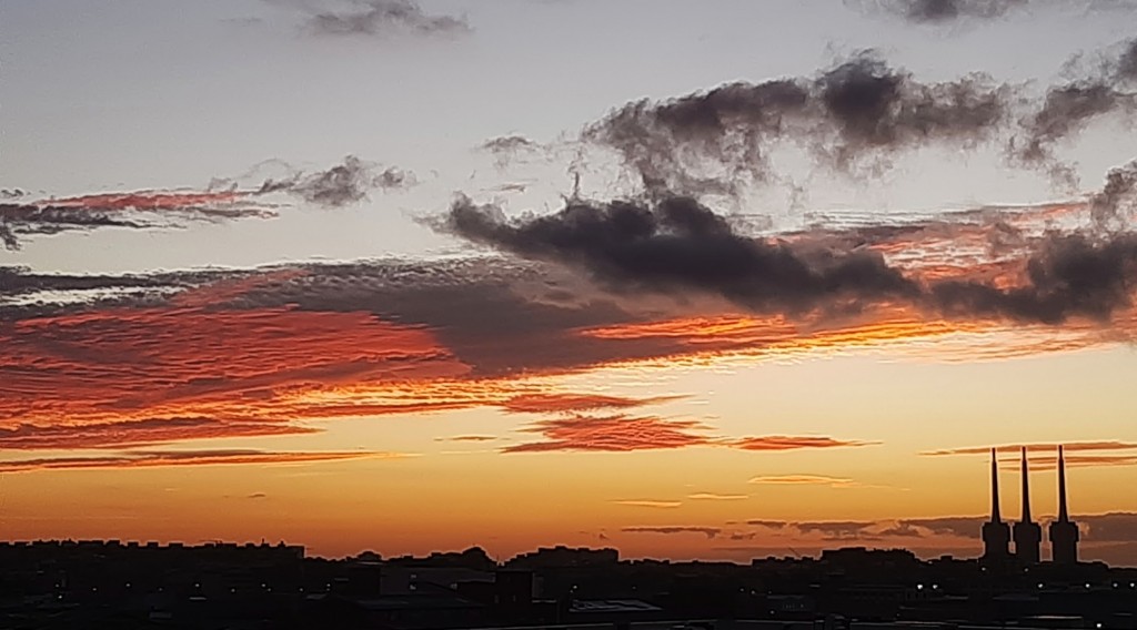 Foto: Amanecer - Sant Adrià de Besós (Barcelona), España