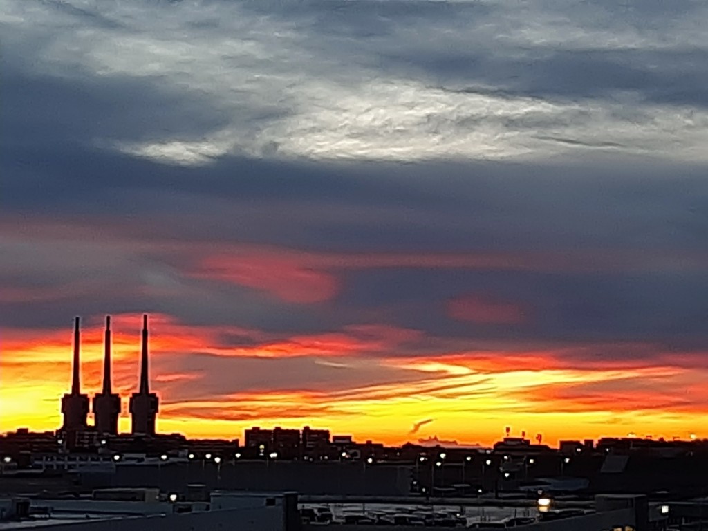 Foto: Amanecer - Sant Adrià de Besós (Barcelona), España