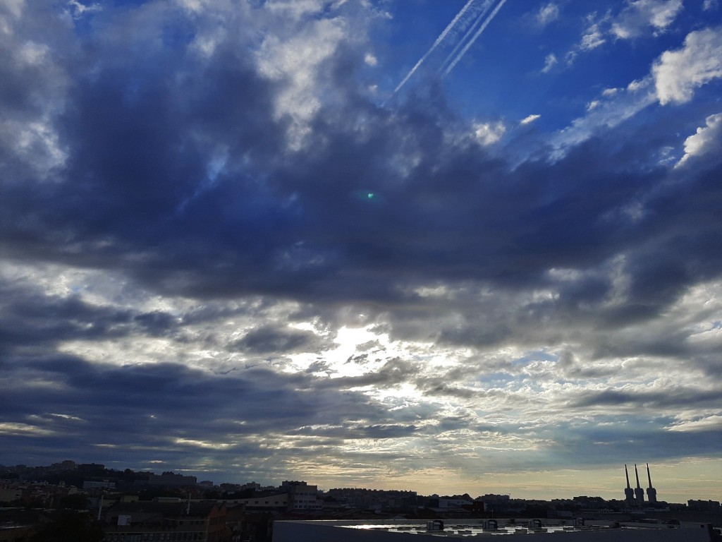 Foto: Amanecer - Sant Adrià de Besós (Barcelona), España