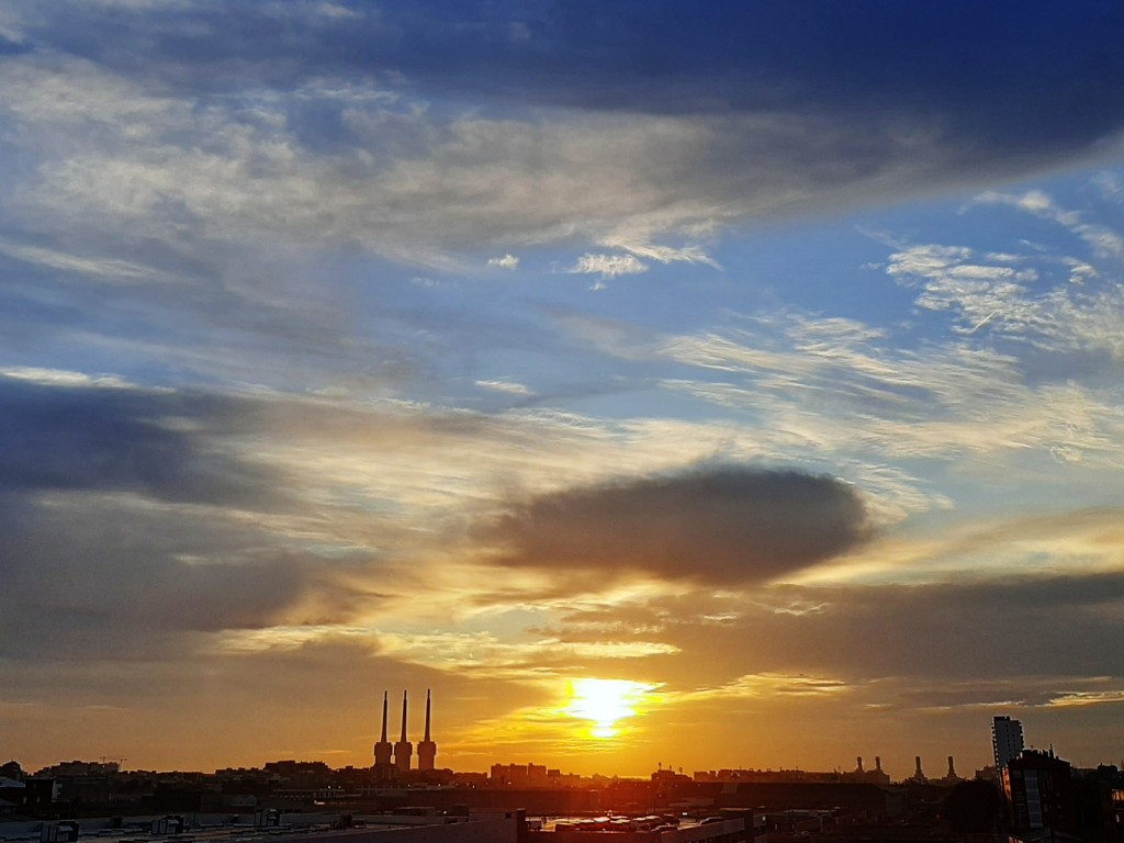 Foto: Amanecer - Sant Adrià de Besós (Barcelona), España