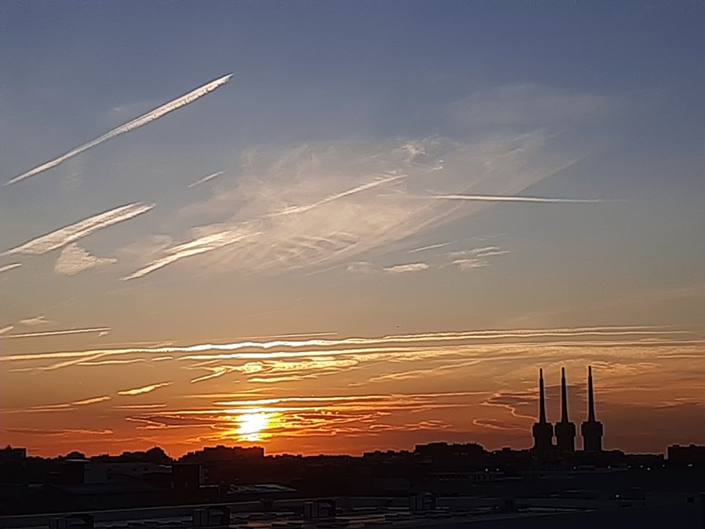 Foto: Amanecer - Sant Adrià de Besós (Barcelona), España