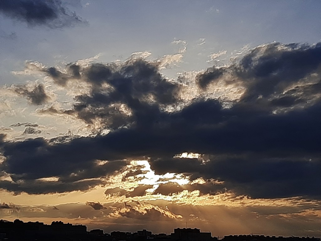 Foto: Amanecer - Sant Adrià de Besós (Barcelona), España