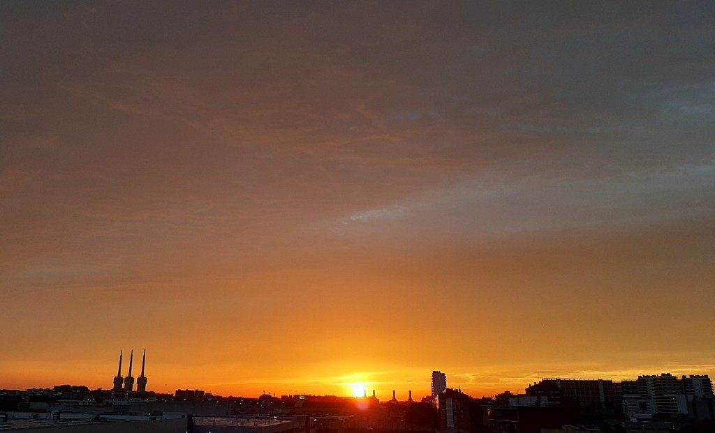 Foto: Amanecer - Sant Adrià de Besós (Barcelona), España