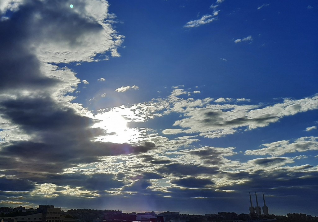 Foto: Amanecer - Sant Adrià de Besós (Barcelona), España