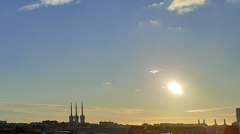 Foto: Amanecer - Sant Adrià de Besós (Barcelona), España