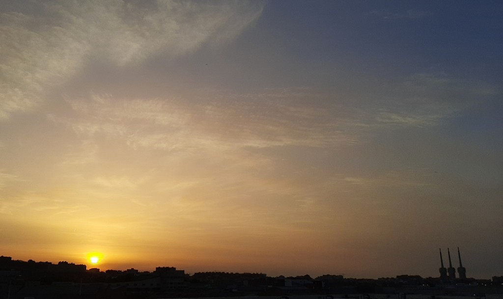 Foto: Amanecer - Sant Adrià de Besós (Barcelona), España