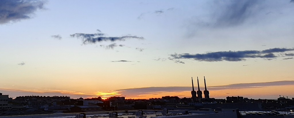 Foto: Amanecer - Sant Adrià de Besós (Barcelona), España