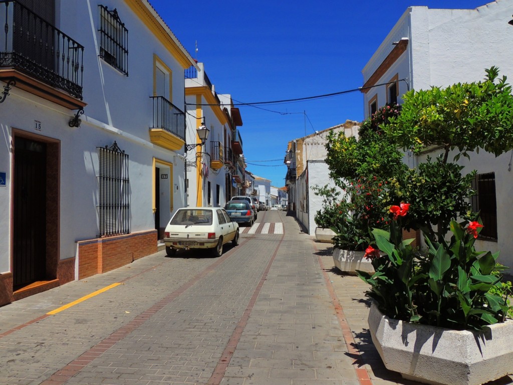 Foto: Calle Arriba - Villamanrrique de la Condesa (Sevilla), España