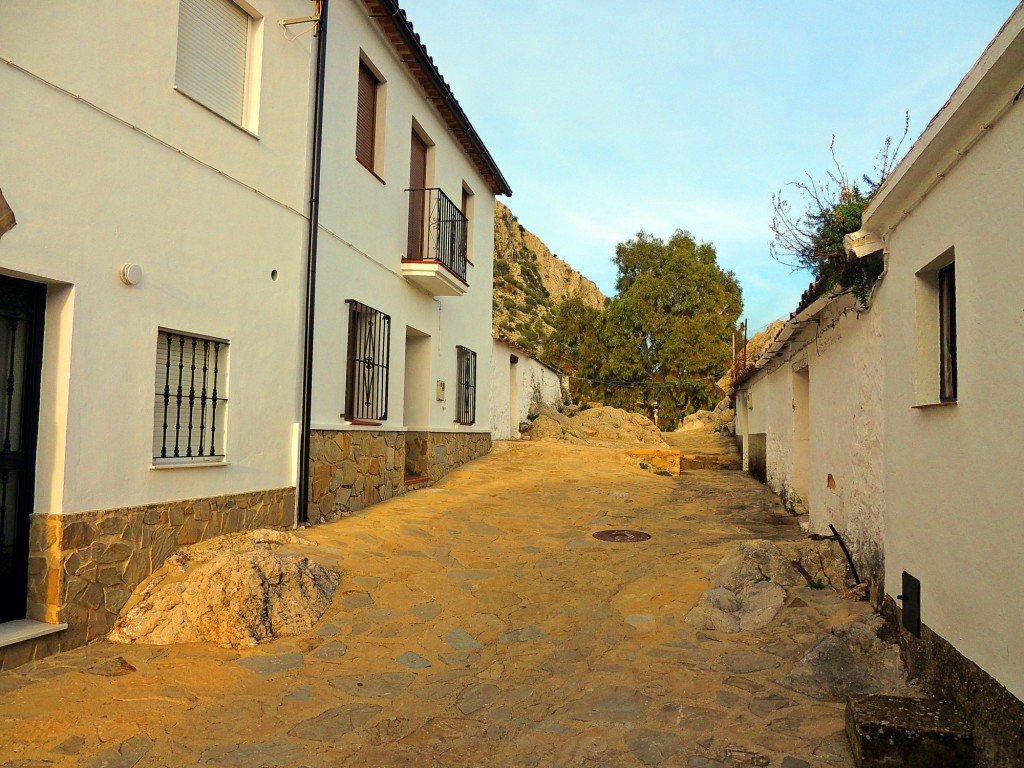 Foto: Calle Castillo - Villaluenga del Rosario (Cádiz), España