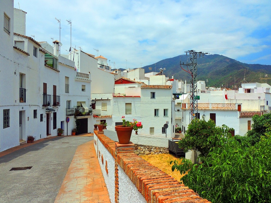 Foto: Calle Chorro - Istán (Málaga), España