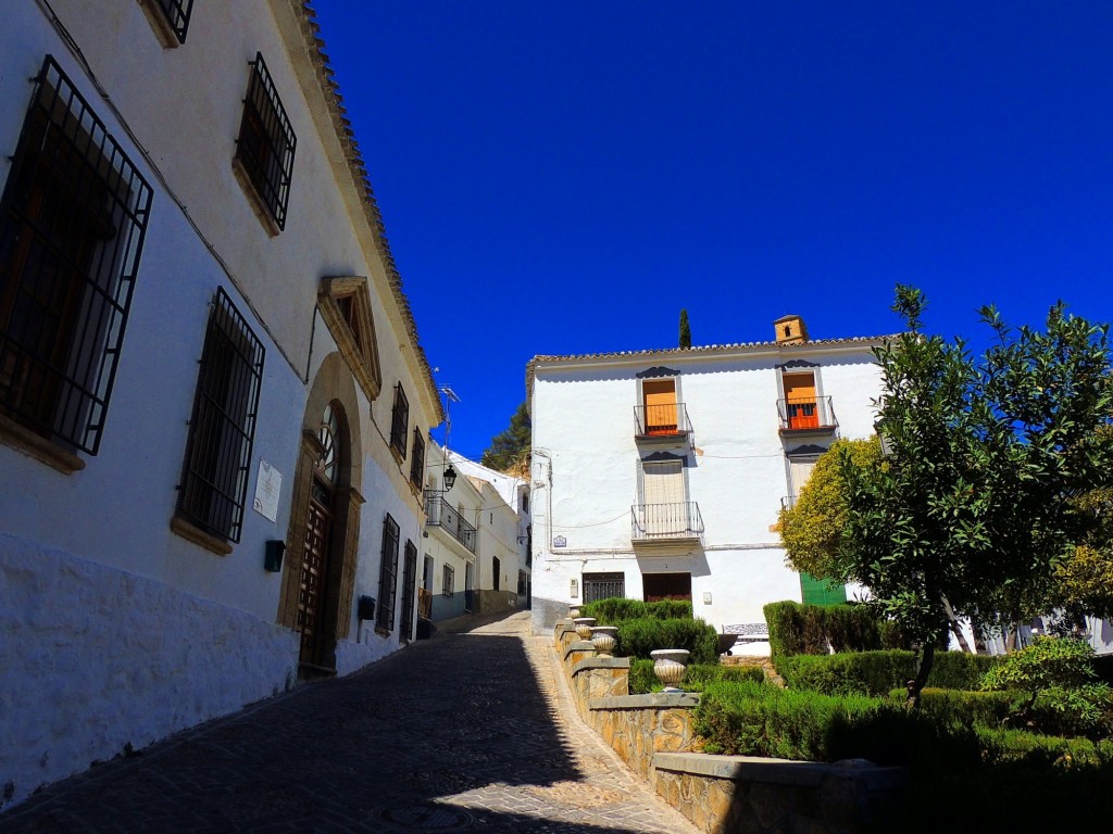 Foto: Calle D. Juan Tirado Cirio - Montefrío (Granada), España