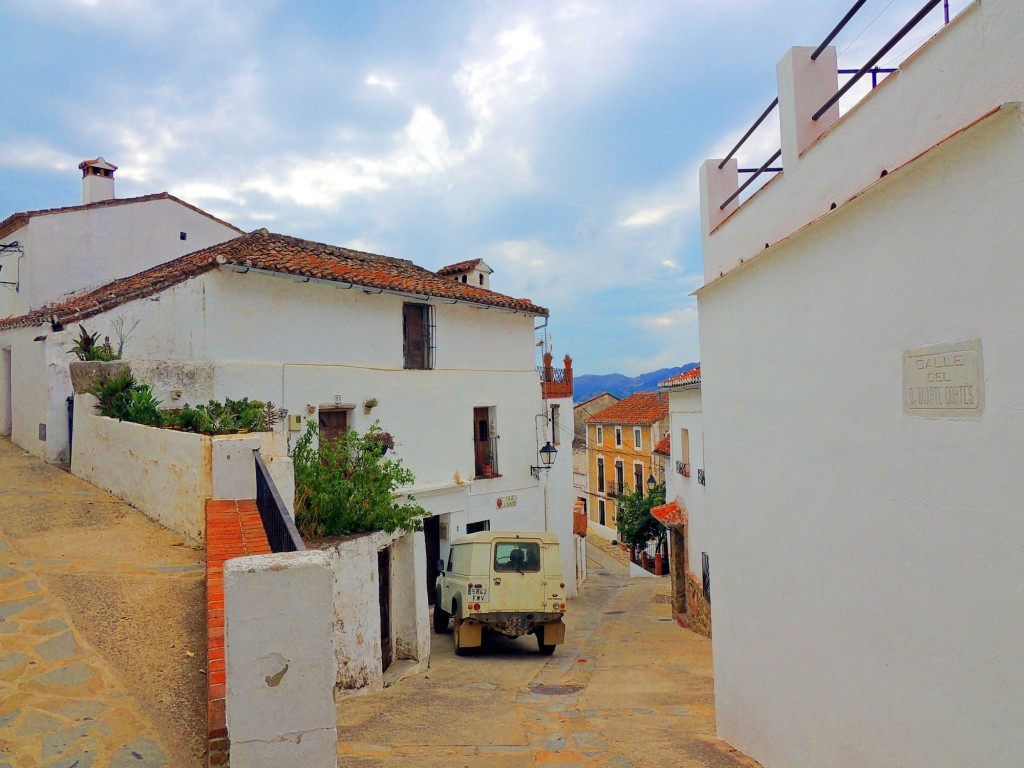 Foto: Calle del Dr. Duarte Cortés - Alpandeire (Málaga), España