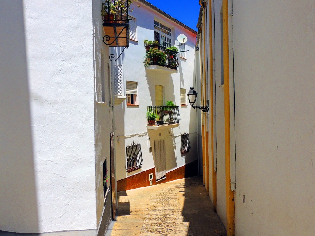 Foto: Calle del Almacén - Igualeja (Málaga), España