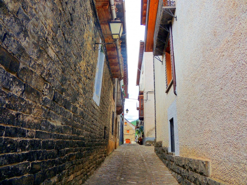 Foto: Calle del Puente - Ansó (Huesca), España