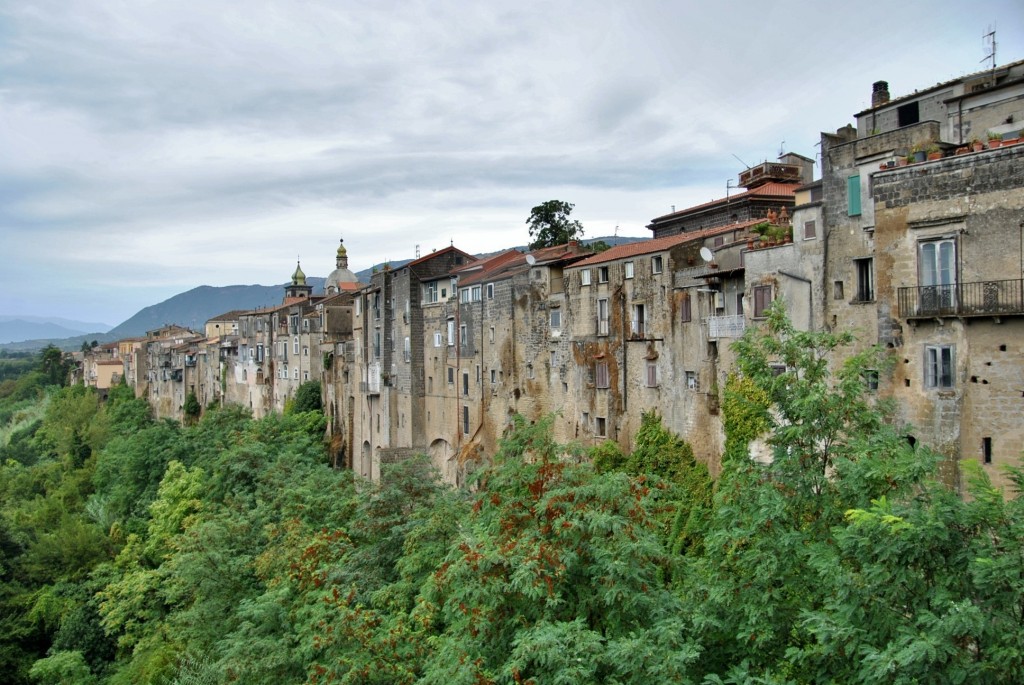 Foto: Vista desde el puente - Sant'Agata de' Goti (Campania), Italia