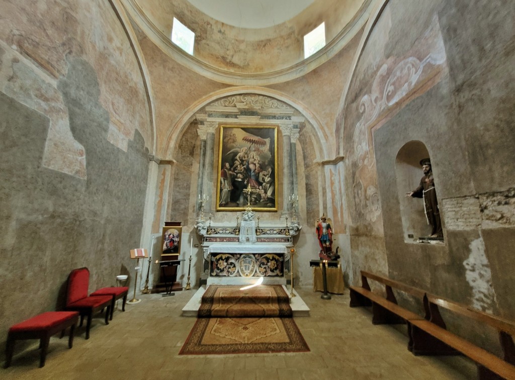 Foto: Catedral - Casertavecchia (Campania), Italia