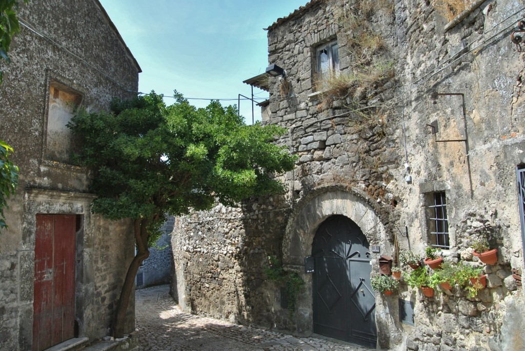 Foto: Centro histórico - Casertavecchia (Campania), Italia