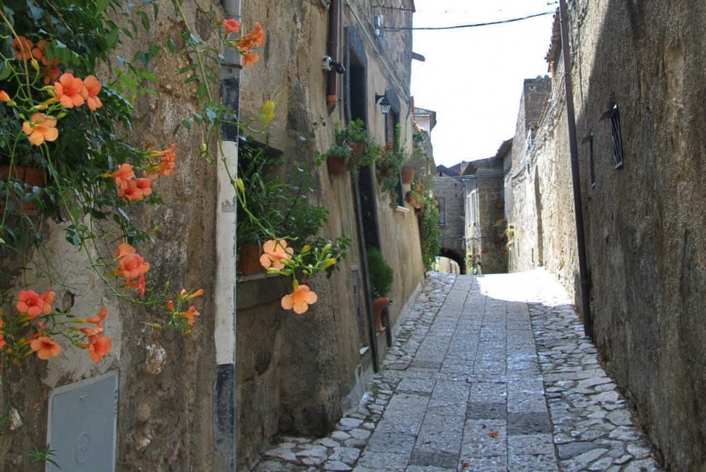 Foto: Centro histórico - Casertavecchia (Campania), Italia