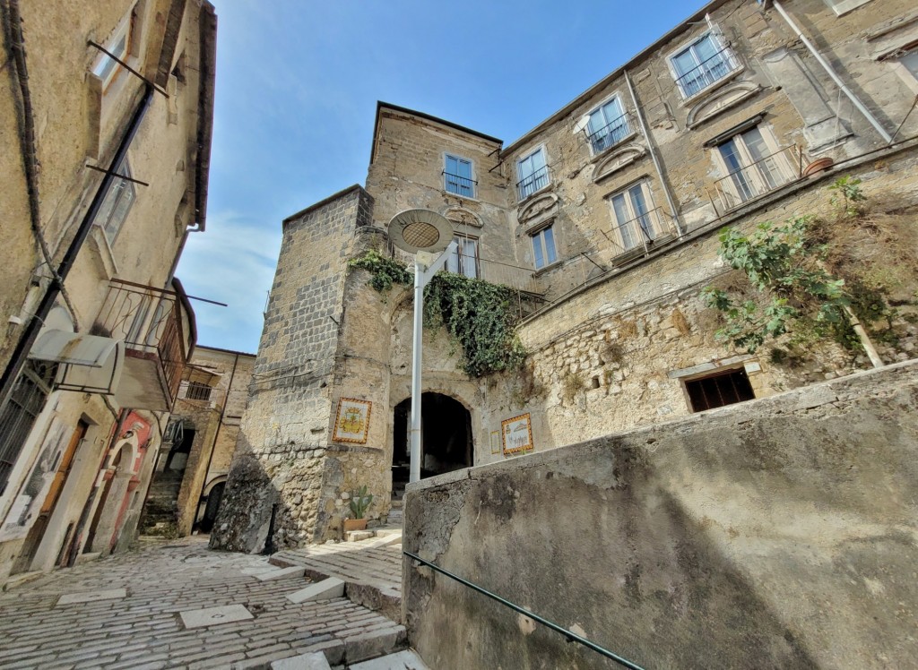 Foto: Centro histórico - Pietramelara (Campania), Italia