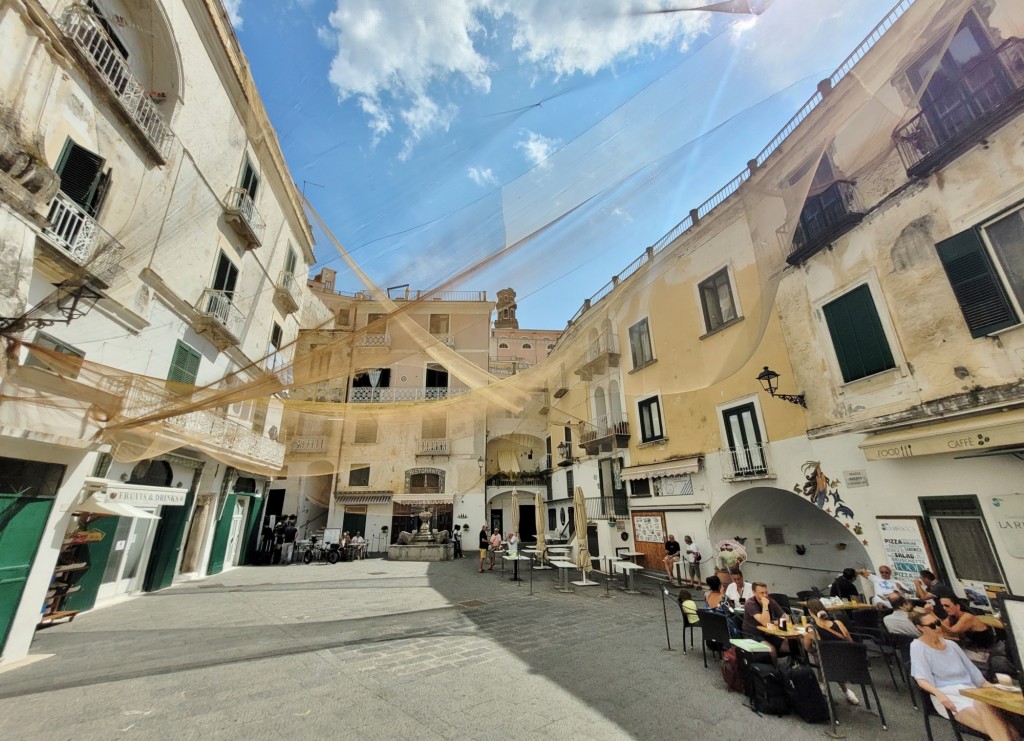 Foto: Centro histórico - Atrani (Campania), Italia