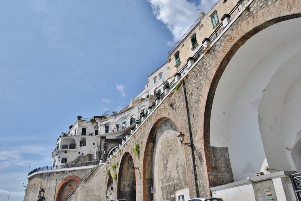 Foto: Centro histórico - Atrani (Campania), Italia